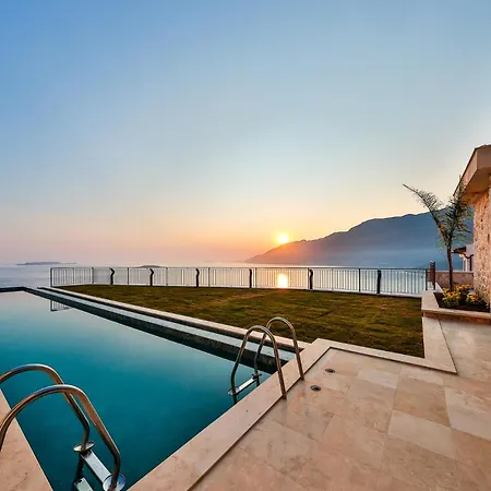 Hotel Lyxos - Adults Only Over 12