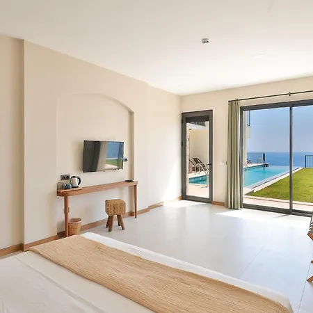 Hotel Lyxos - Adults Only Over 12 *