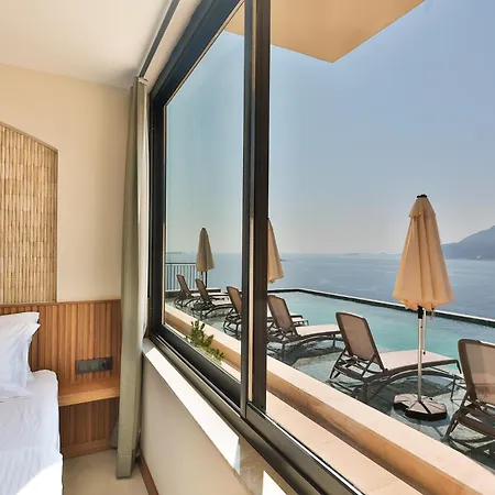 Lyxos - Adults Only Over 12 Kaş