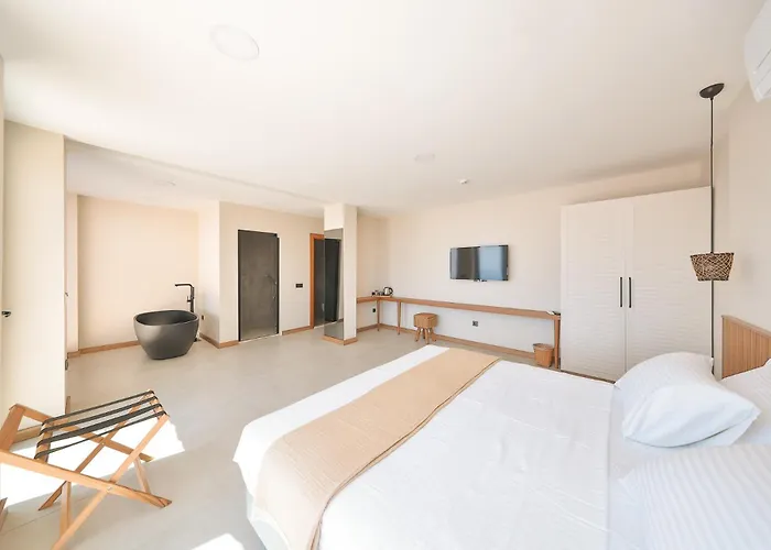 Hotel Lyxos