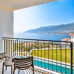 Hotel Lyxos