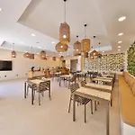 Hotel Lyxos